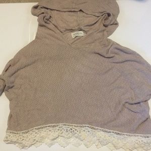 Abercrombie & Fitch cropped hoodie